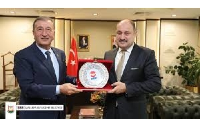 Şanlıurfa Büyükşehir Belediye Başkanımız Mehmet Kasım Gülpınar'ı ziyaret ettiler. 